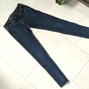 2/$20! Dark wash AEO jegging